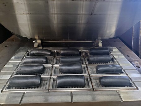 How Compression Molding Companies Convert Rubber into Premium Products